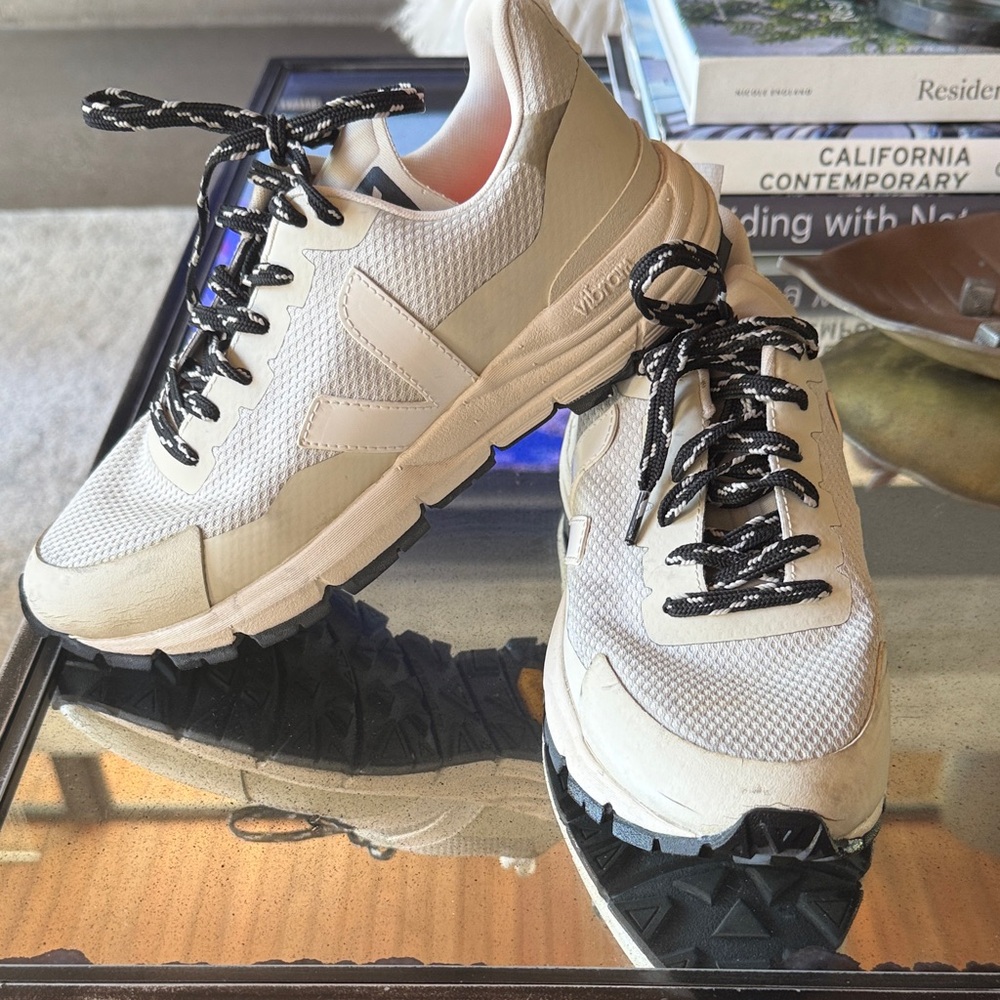 Veja Cream and Black Athletic Shoes